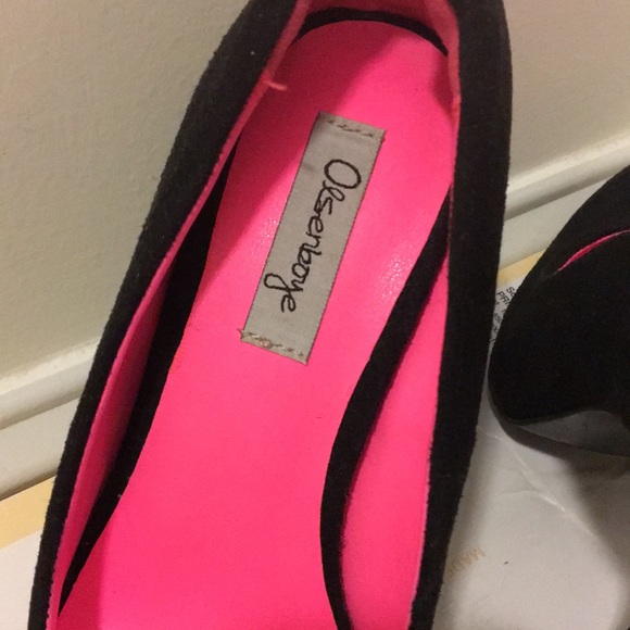 Sold Black suede heels - Picture 3 of 7